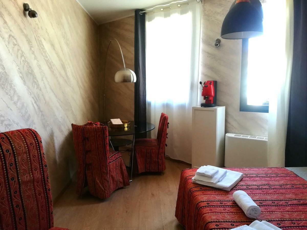 מלון מטרה Piazza Mulino 26 מראה חיצוני תמונה